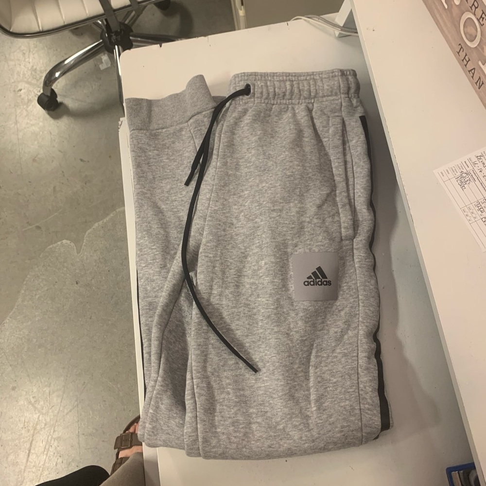 Adidas jogger sweats